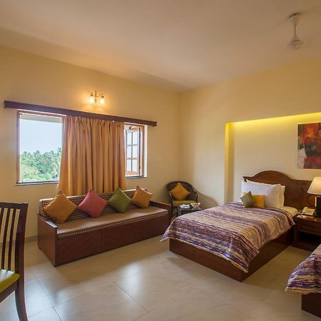 Viva Hotel Near Madgaon Railway Station Екстериор снимка