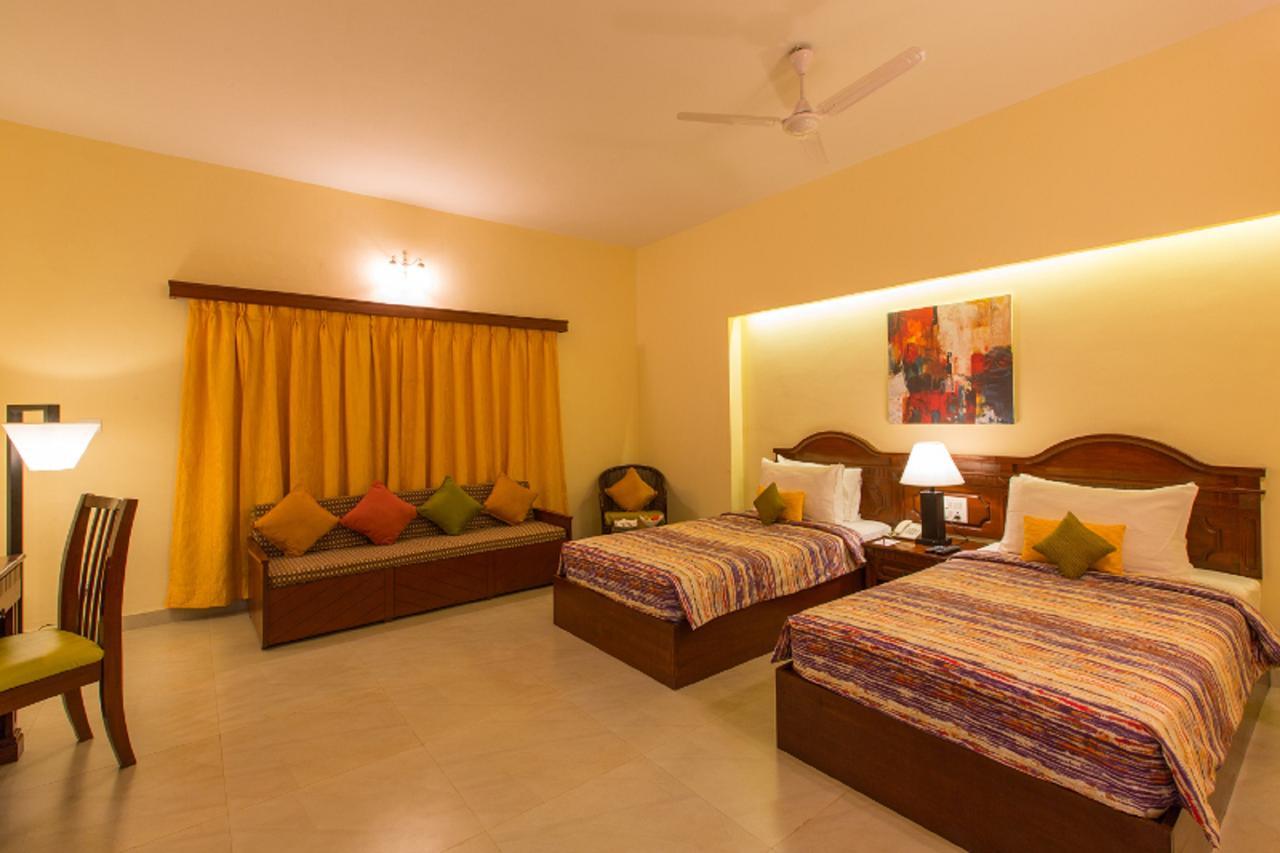 Viva Hotel Near Madgaon Railway Station Екстериор снимка