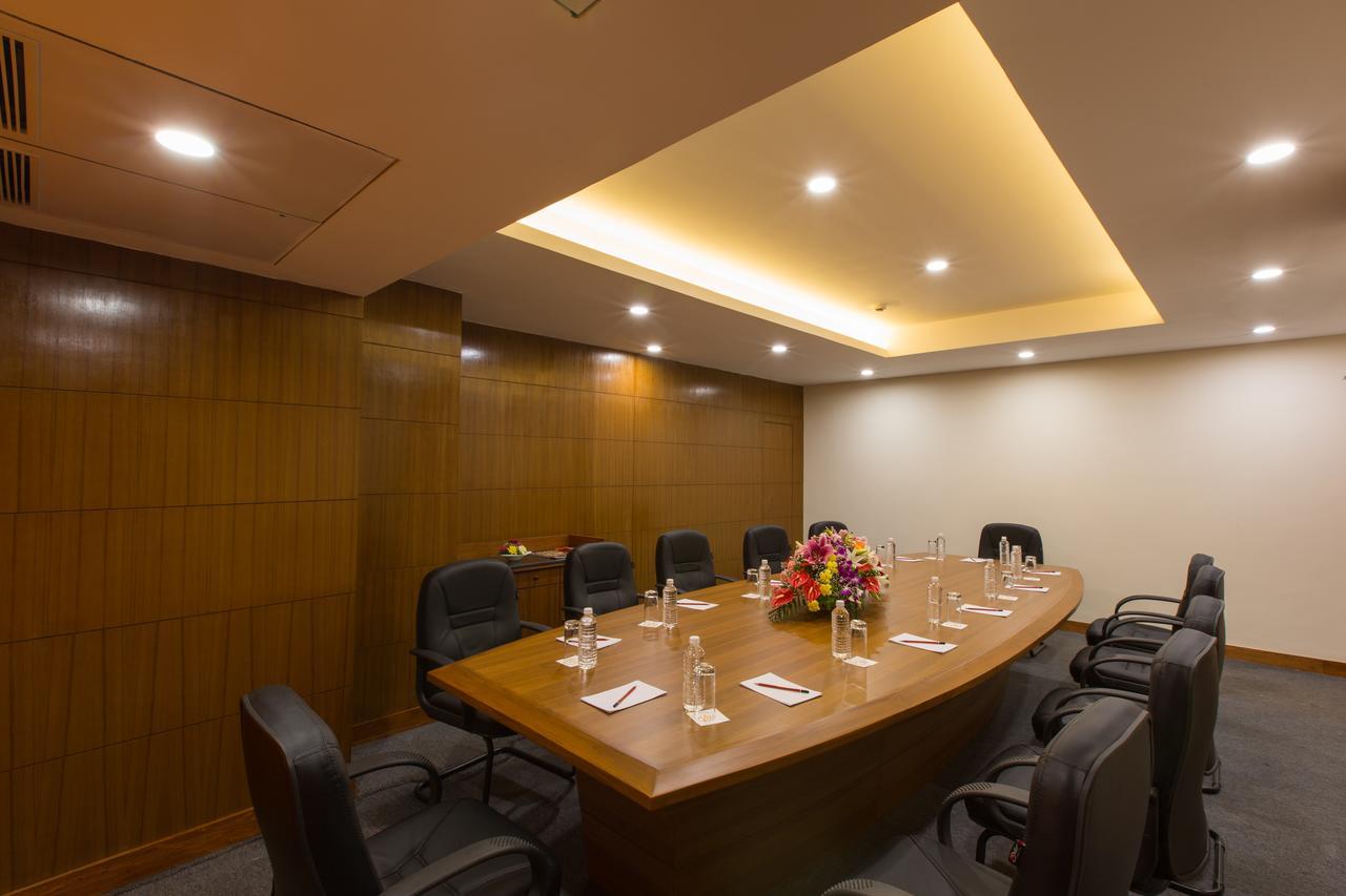 Viva Hotel Near Madgaon Railway Station Екстериор снимка